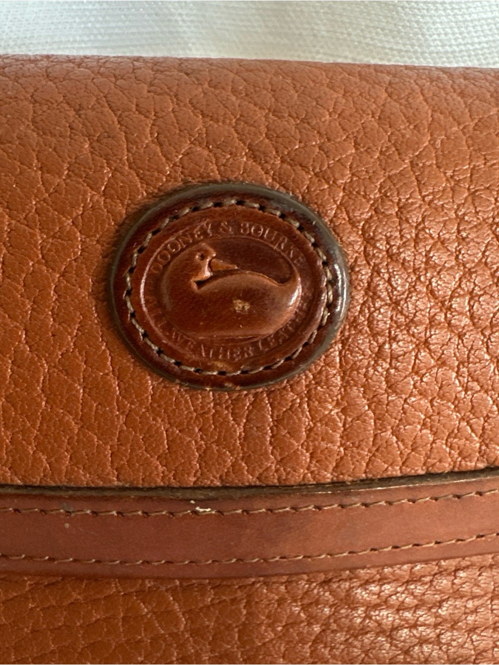 Dooney & Bourke Tan Pebbled Leather checkbook Wallet - Picture 2 of 13